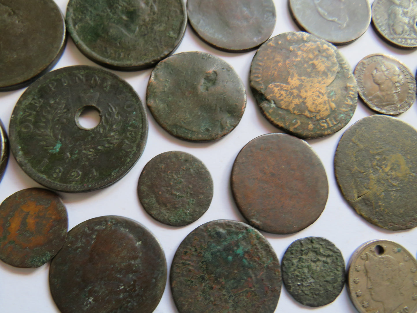 Small Interesting Lot of Old Coins Inc Georgian, Scottish Coppers etc