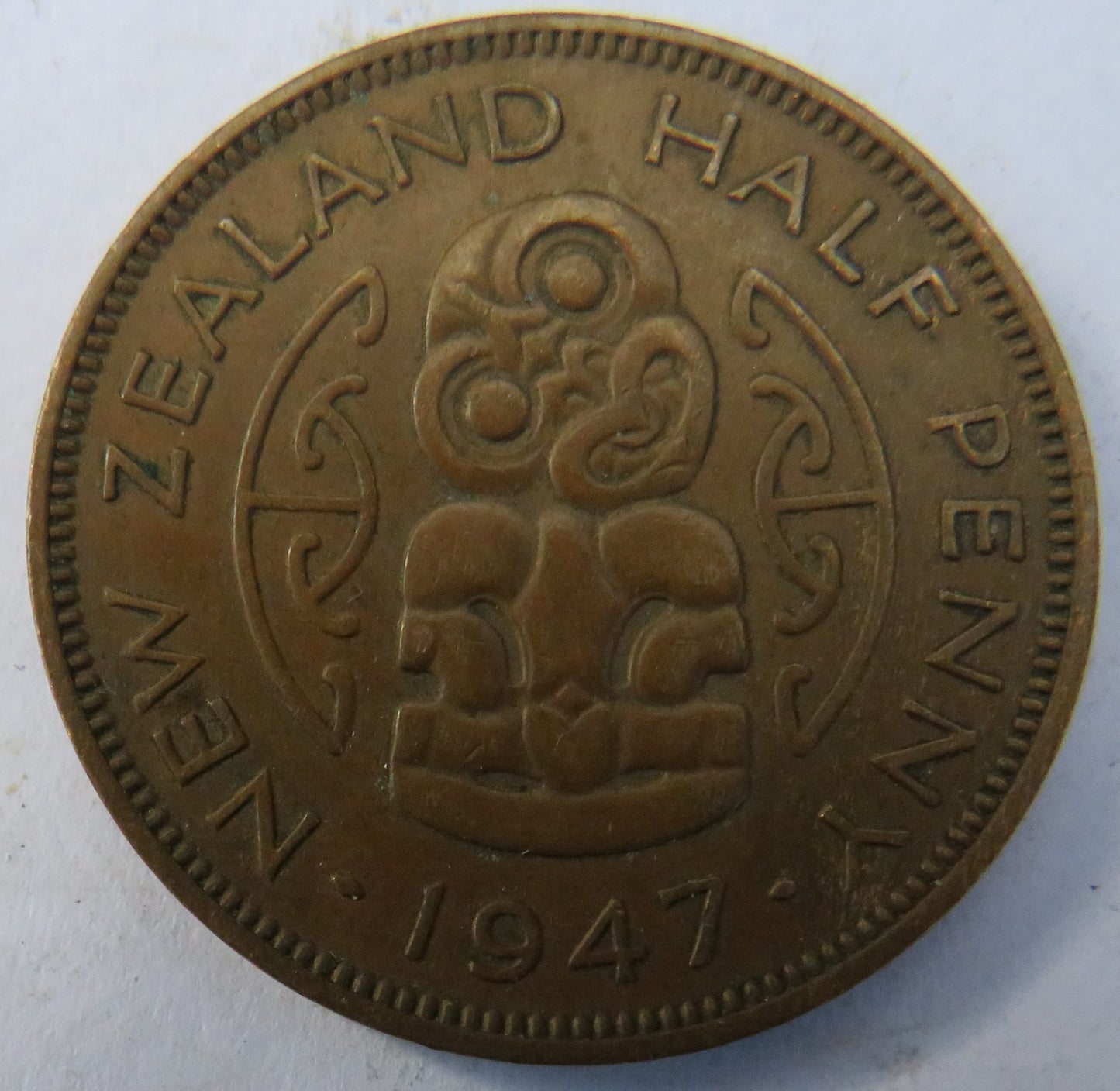 1947 King George VI New Zealand Halfpenny Coin