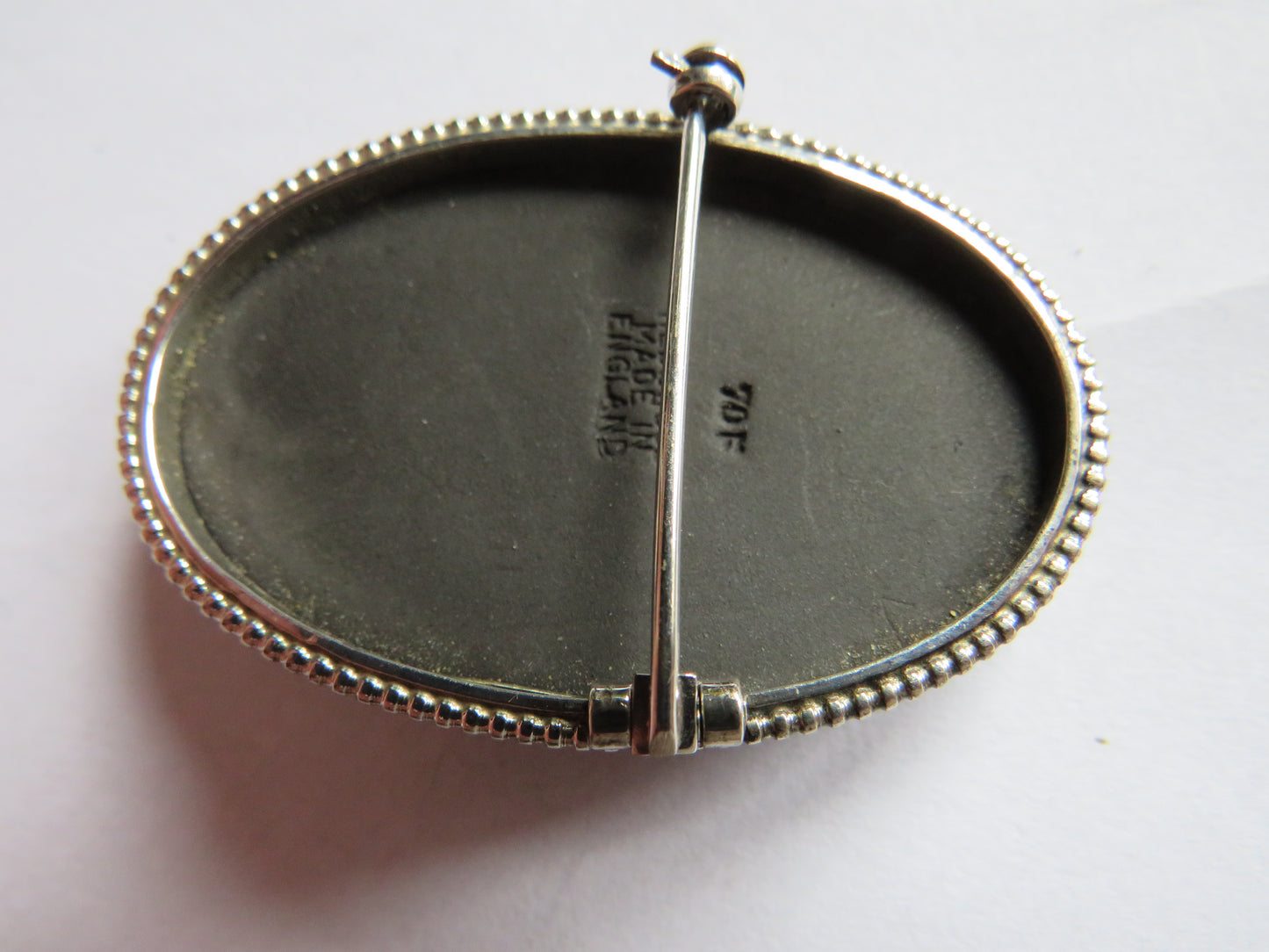 Vintage Ladies Wedgwood Silver Mounted Brooch