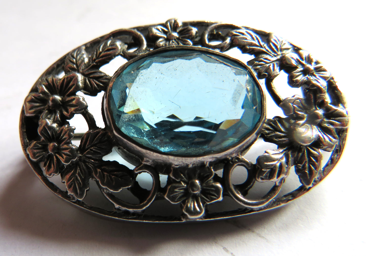 Vintage Sterling Silver & Blue Stone Floral Brooch