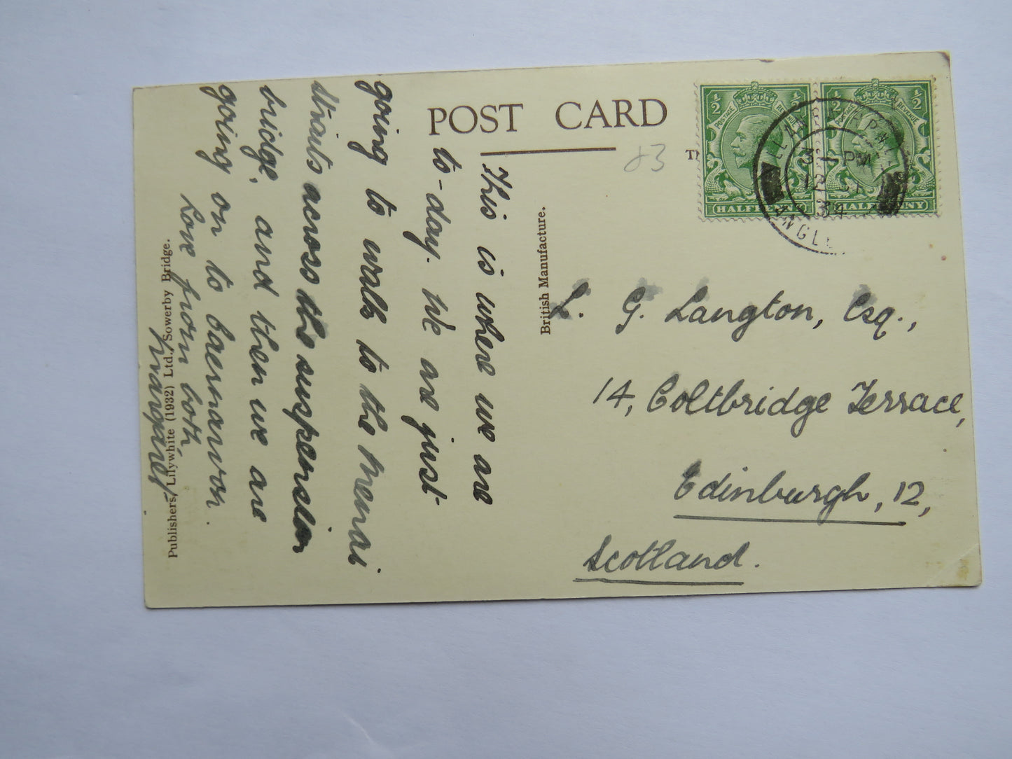Vintage Postcard of War Memorial and Village Llanfairpwllgwyngyllgogerychwyrndrobwllllan-llantysiliogogogoch