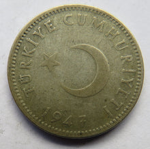 Load image into Gallery viewer, 1947 Turkey Silver 1 Lira Coin

