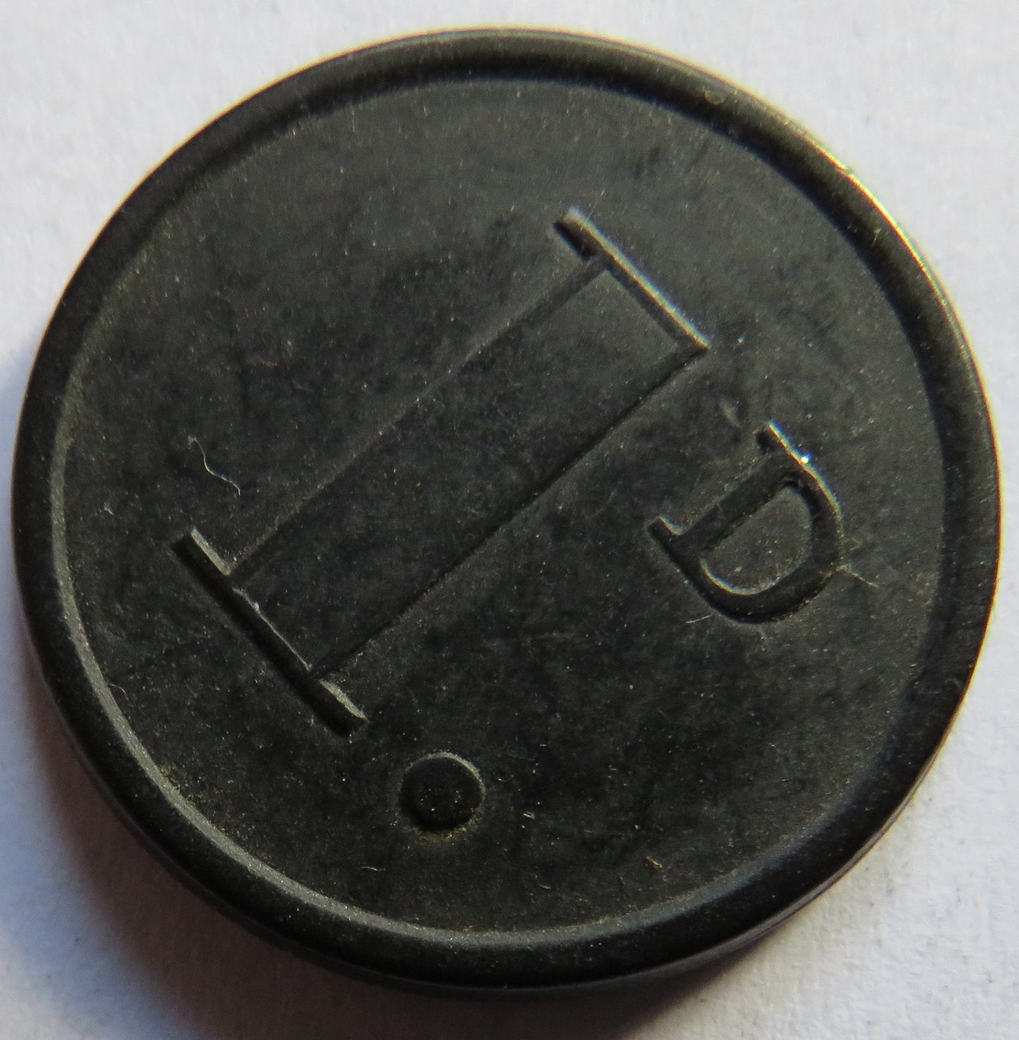 Plymouth Corporation Trams or Buses 1d Plastic Transport Token