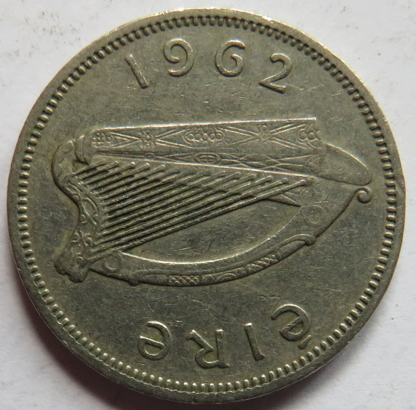1962 Eire Ireland One Shilling Coin
