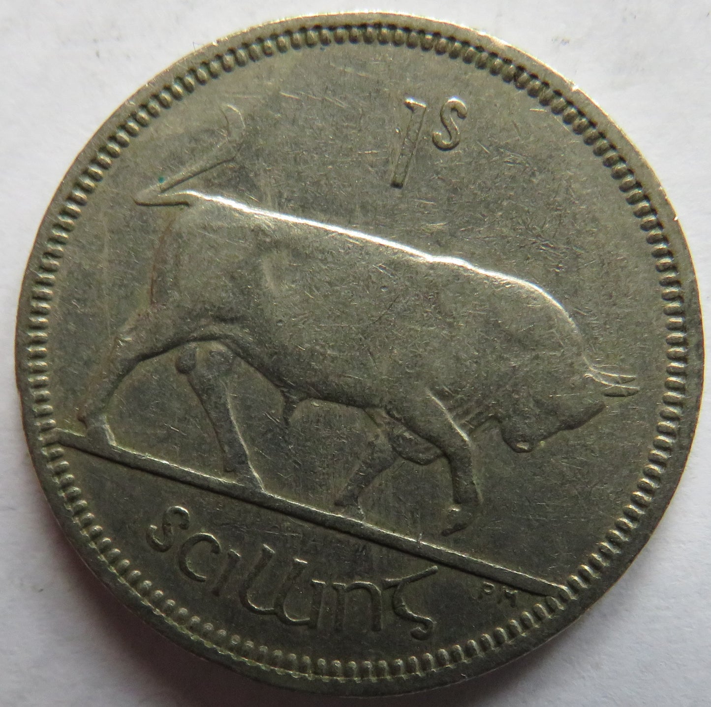 1962 Eire Ireland One Shilling Coin