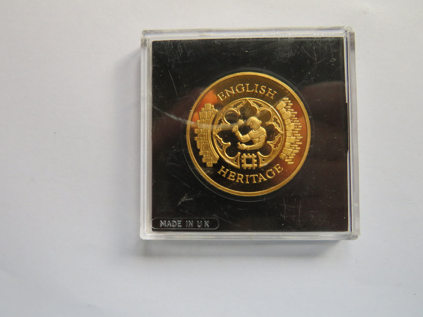 Battle Abbey 22ct Gold Plated Commemorative Coin / Medal