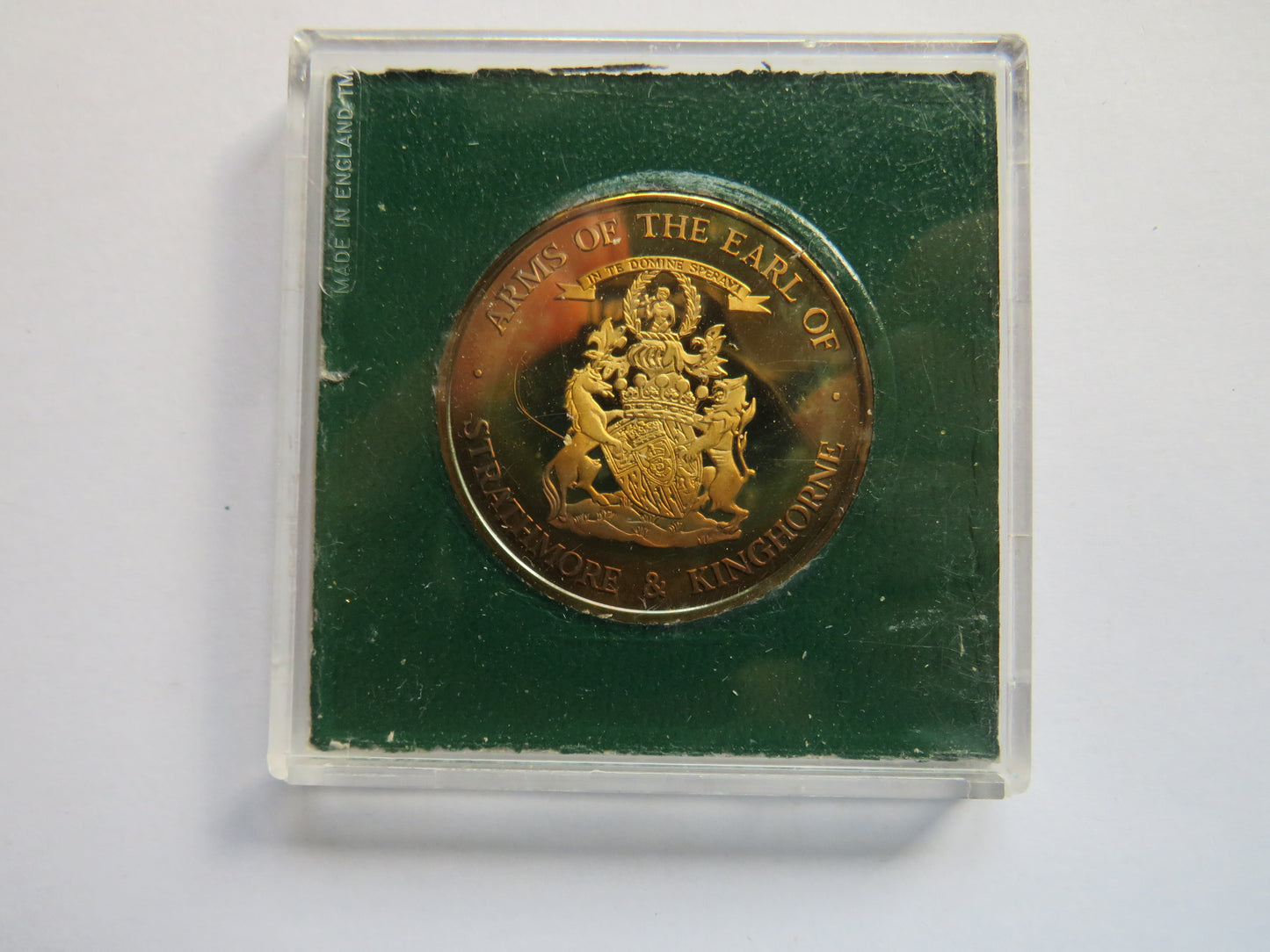 Glamis Castle Solid Bronze Medallion / Cased Coin