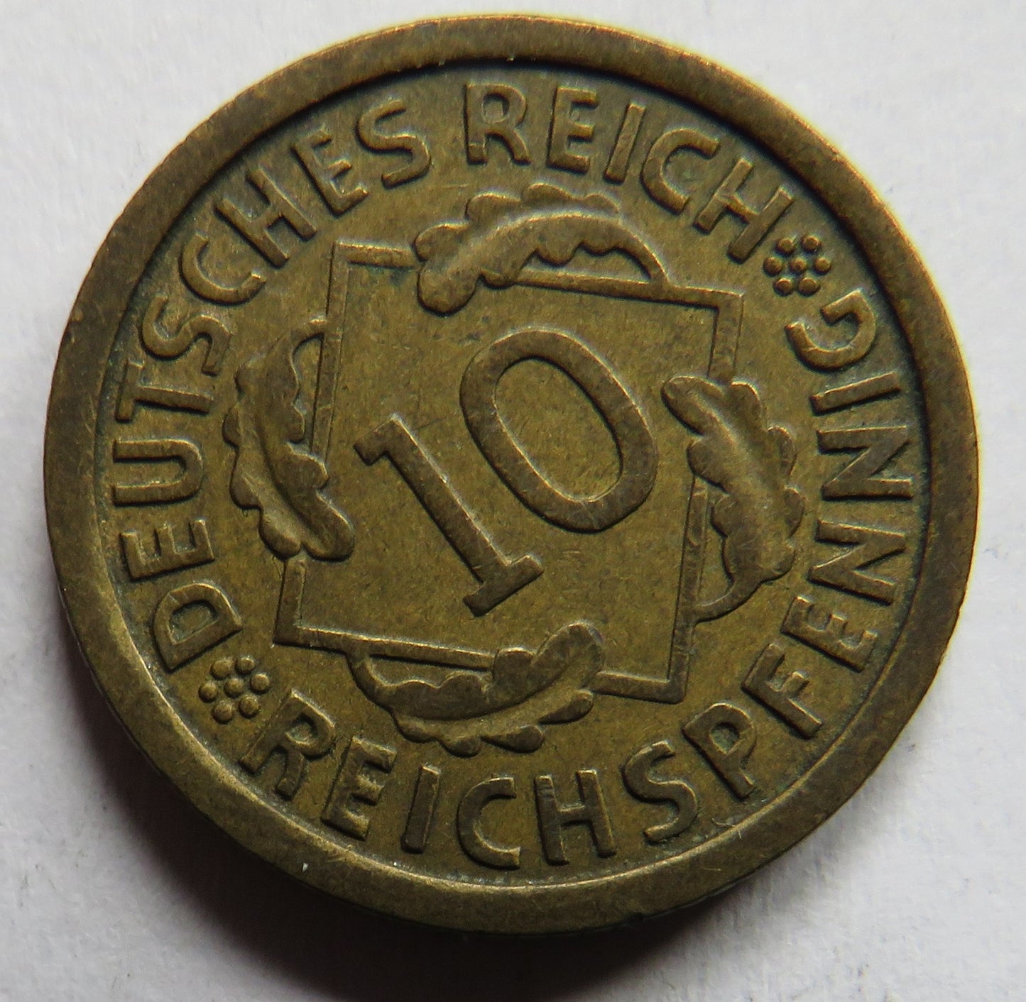 1929-F Germany - Weimar Republic 10 Reichspfennig Coin