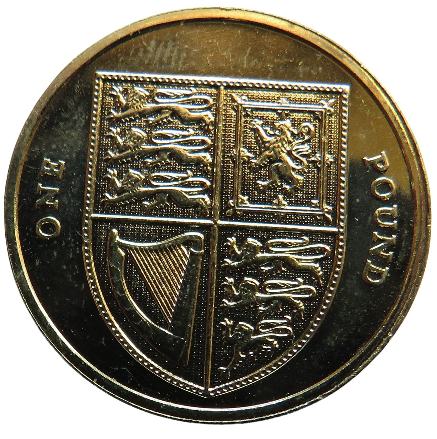 2009 Queen Elizabeth II £1 One Pound Coin In High Grade