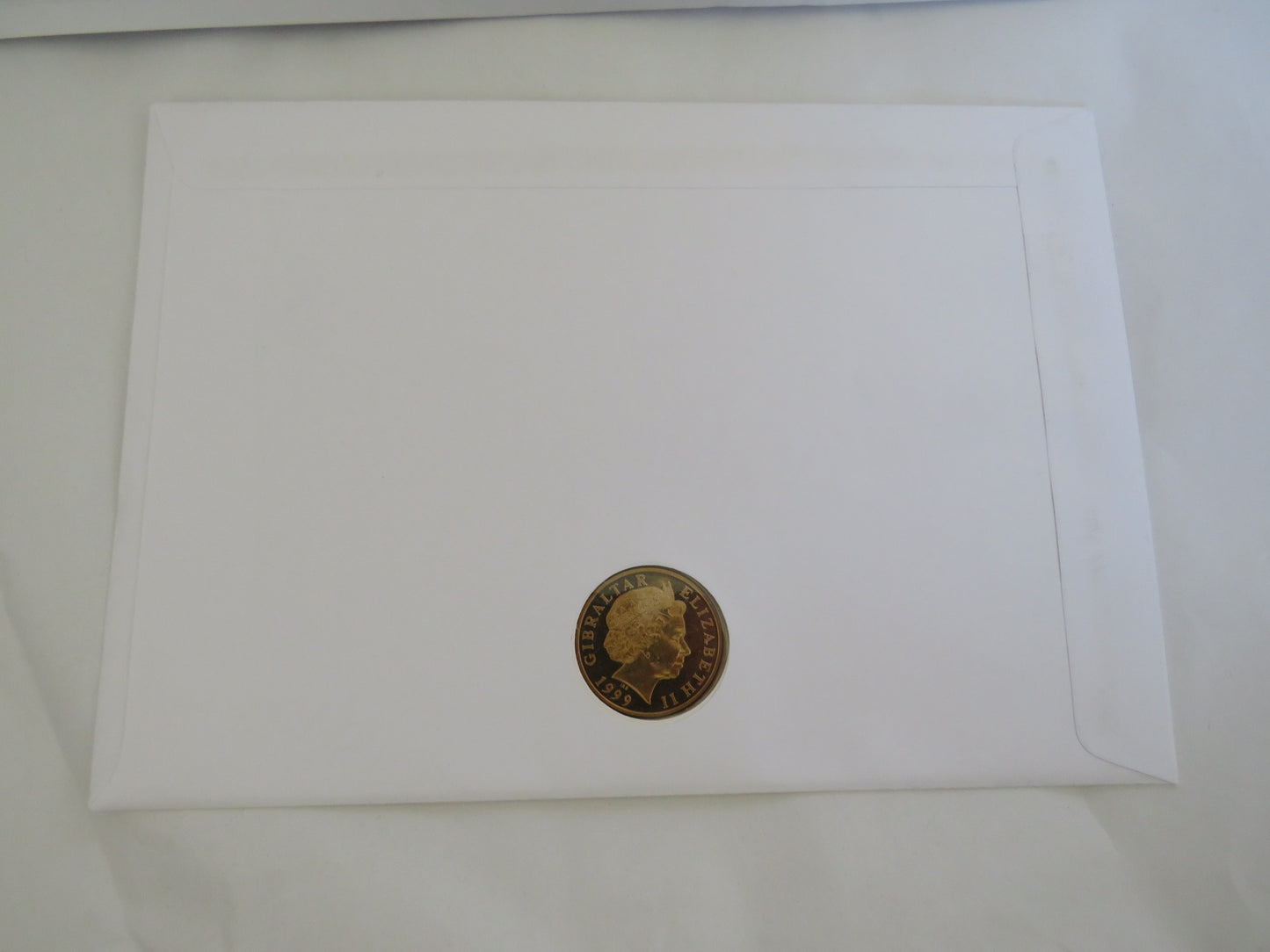 1999 Gibraltar £5 Coin & Stamp Cover Millennium 2000