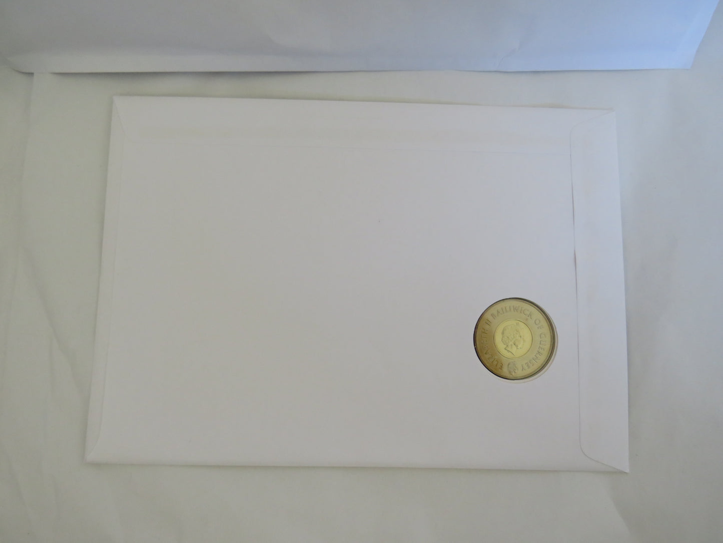 1999 Guernsey £5 Coin & Stamp Cover 2000 Millennium