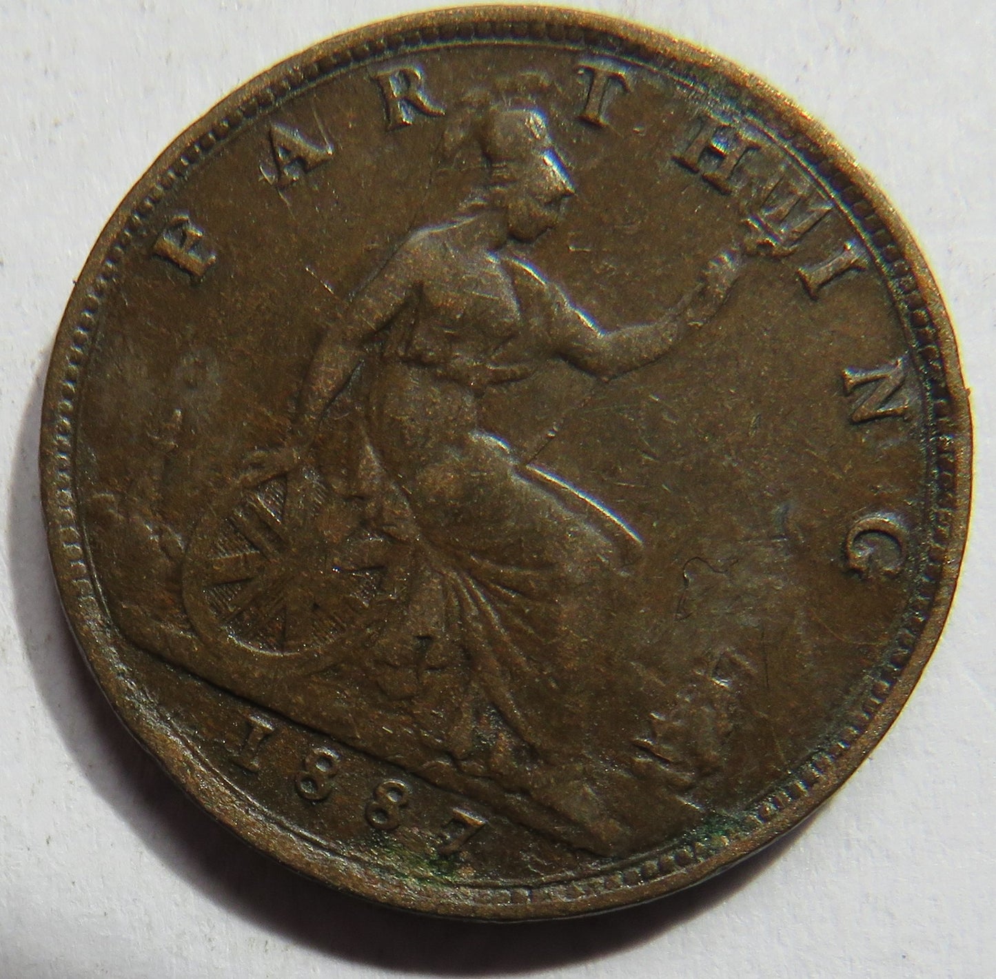 1887 Queen Victoria Bun Head Farthing Coin - Great Britain