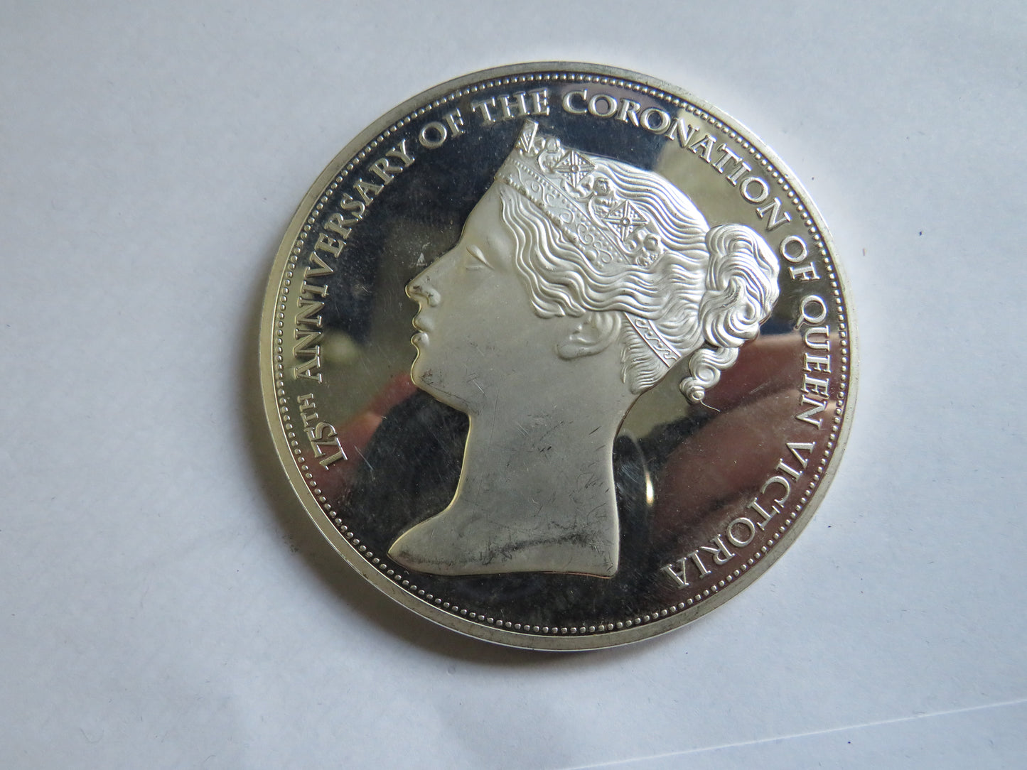 Large Coin Commemorating The 175th Anniversary of the Coronation of Queen Victoria
