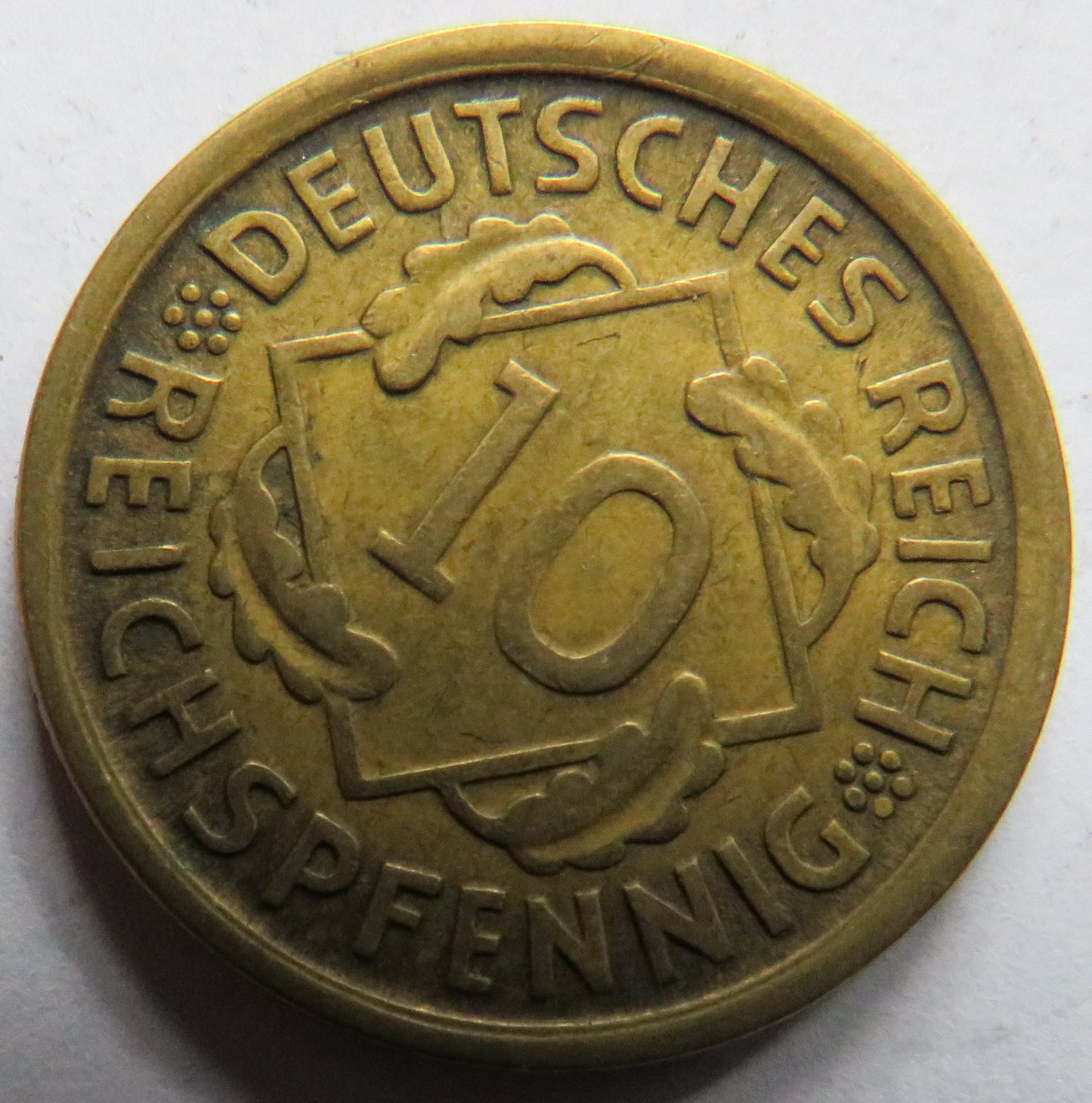 1925-D Germany - Weimar Republic 10 Reichspfennig Coin