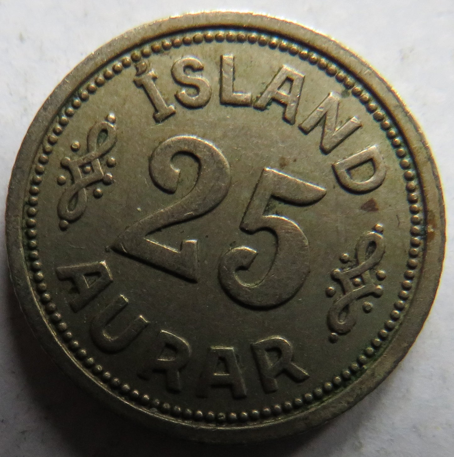 1940 Iceland 25 Aurar Coin