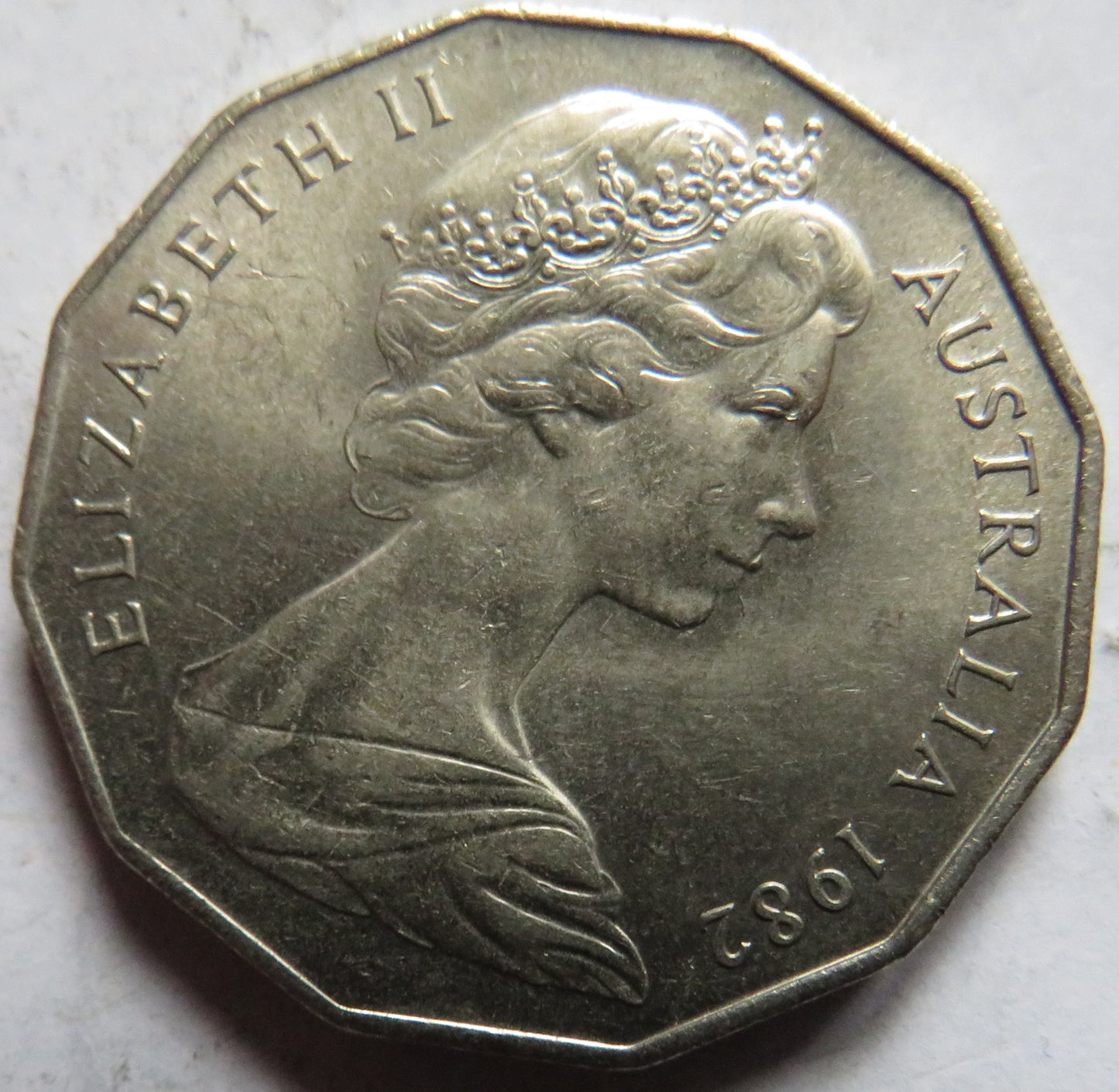 1982 Queen Elizabeth II Australia 50 Cents Coin XII Commonwealth Games