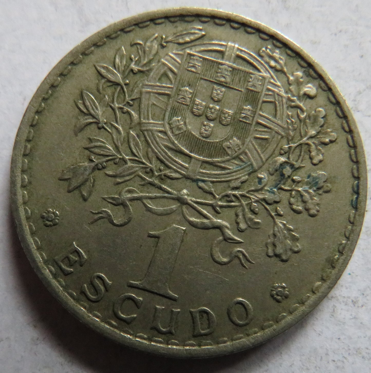 1961 Portugal One Escudo Coin