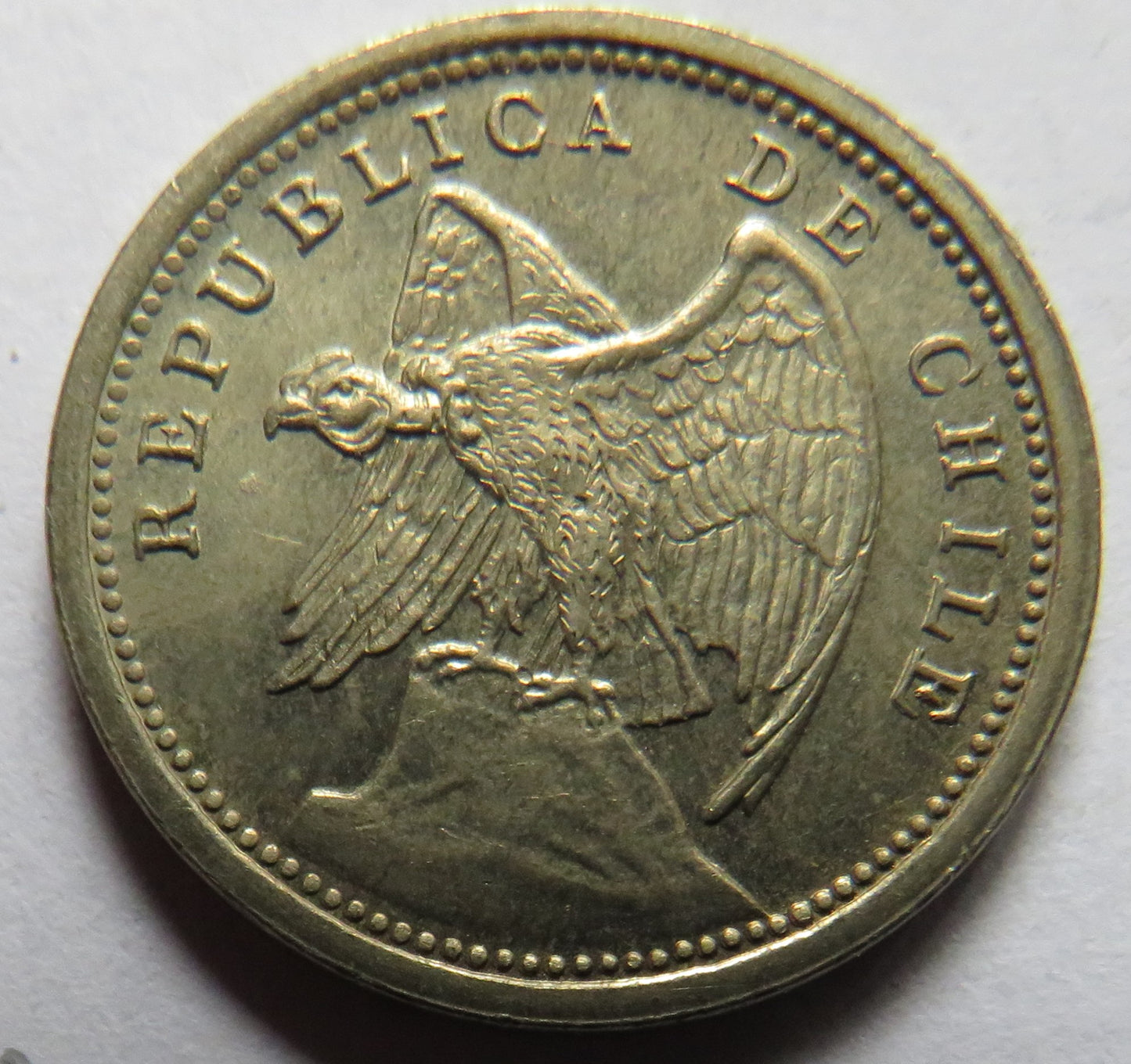 1940 Chile 10 Centavos Coin In High Grade