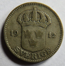 Load image into Gallery viewer, 1912 Sweden Silver 25 Ore Coin
