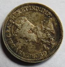 Load image into Gallery viewer, 1919 King George V Canada Silver 5 Cents Coin
