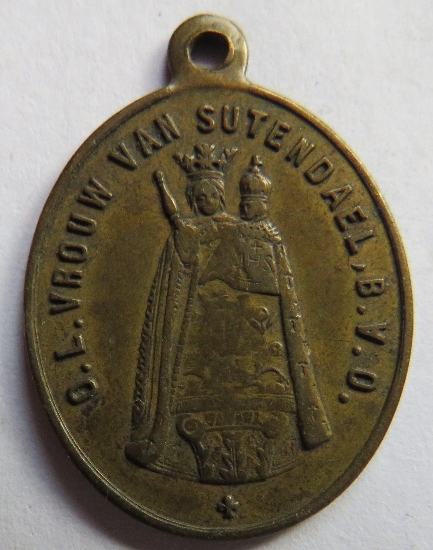 Small Dutch Vintage Medal O.L. Vrouw Van Sutendael B. V. O.