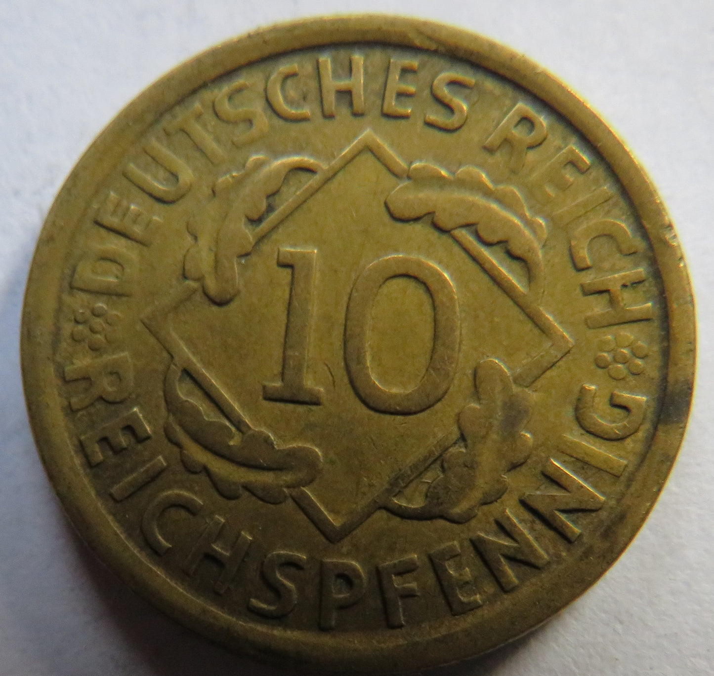 1925-D Germany - Weimar Republic 10 Reichspfennig Coin