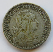 Load image into Gallery viewer, 1959 Portugal One Escudo Coin
