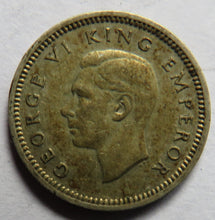 Load image into Gallery viewer, 1939 King George VI New Zealand Silver Threepence Coin
