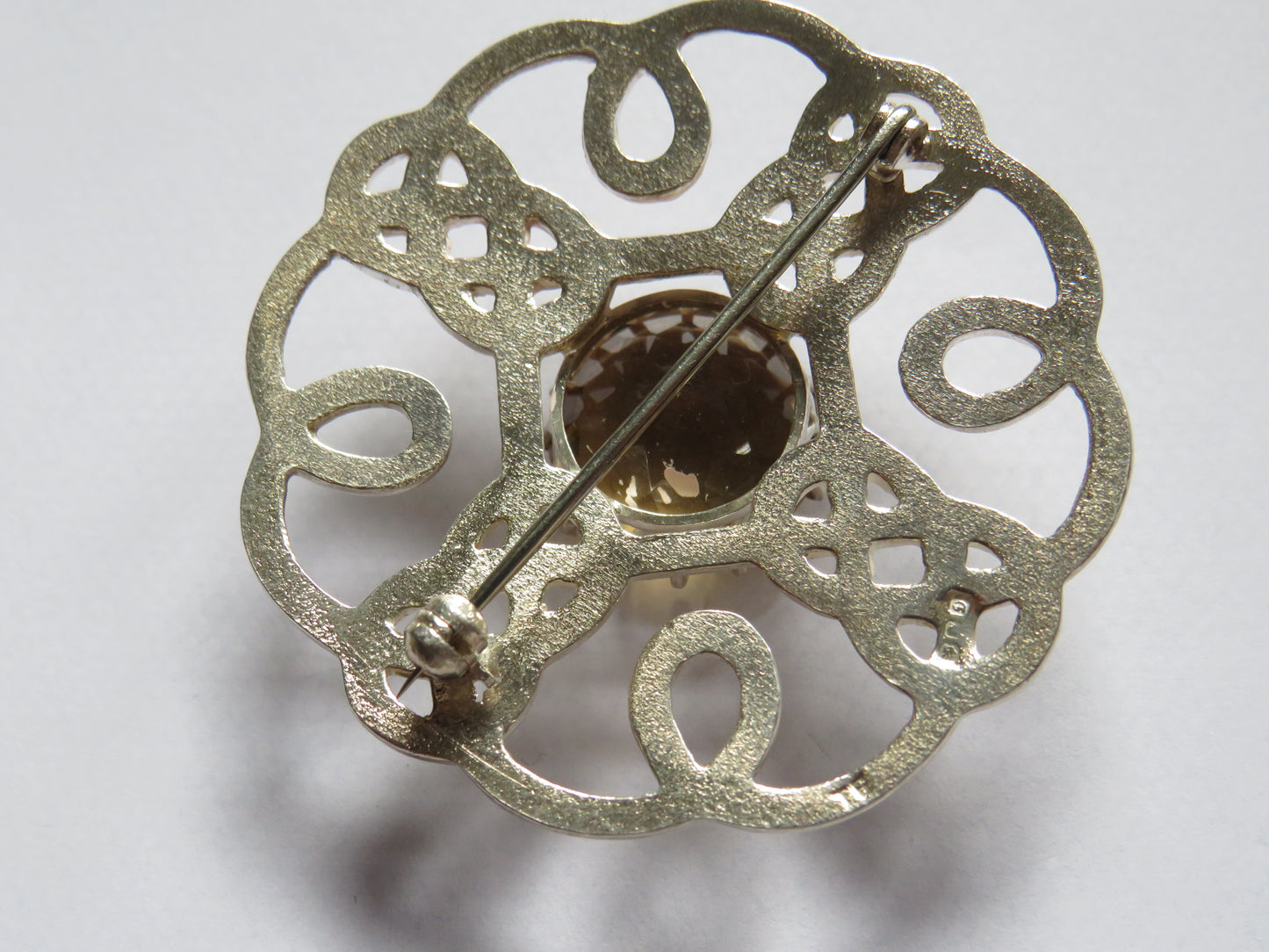Very Nice Sterling Silver & Citrine Celtic Scottish Brooch Good Sized Brooch