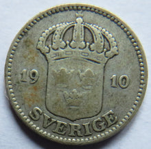 Load image into Gallery viewer, 1910 Sweden Silver 25 Ore Coin
