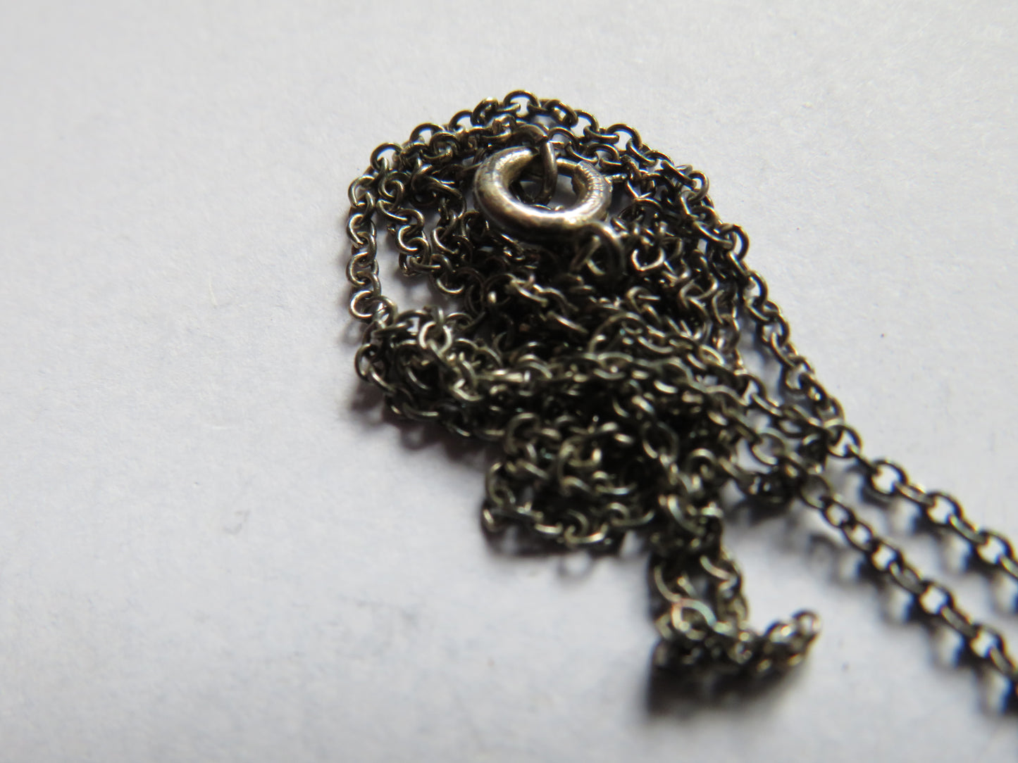 Ladies Sterling Silver Necklace & Silver & Shell Heart Pendant