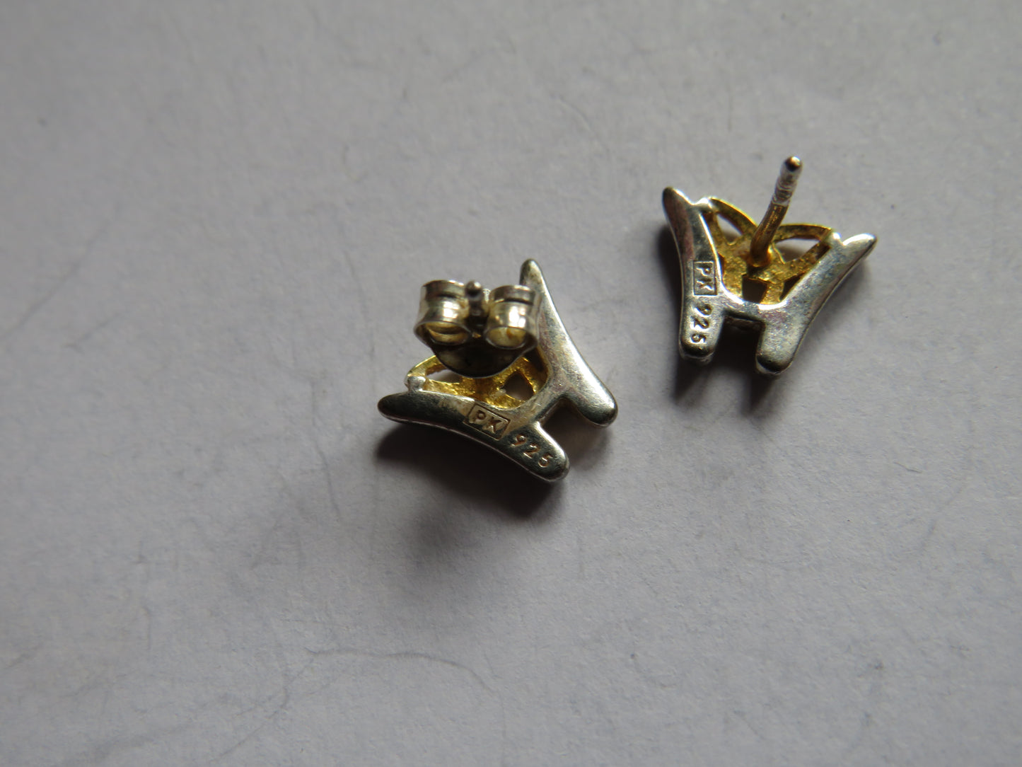Stylish Pair of Ladies Sterling Silver & Gold Celtic Earrings