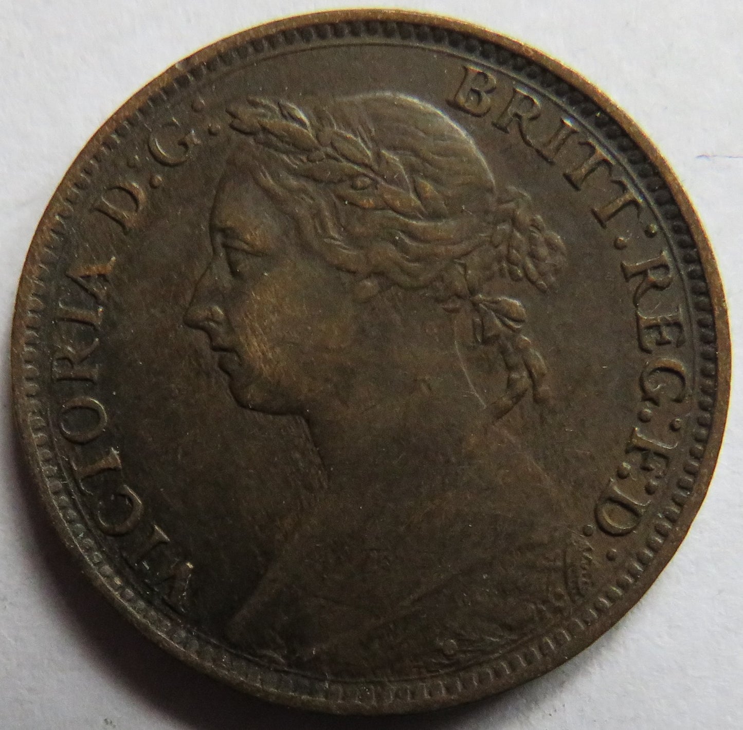 1886 Queen Victoria Farthing Coin - Great Britain