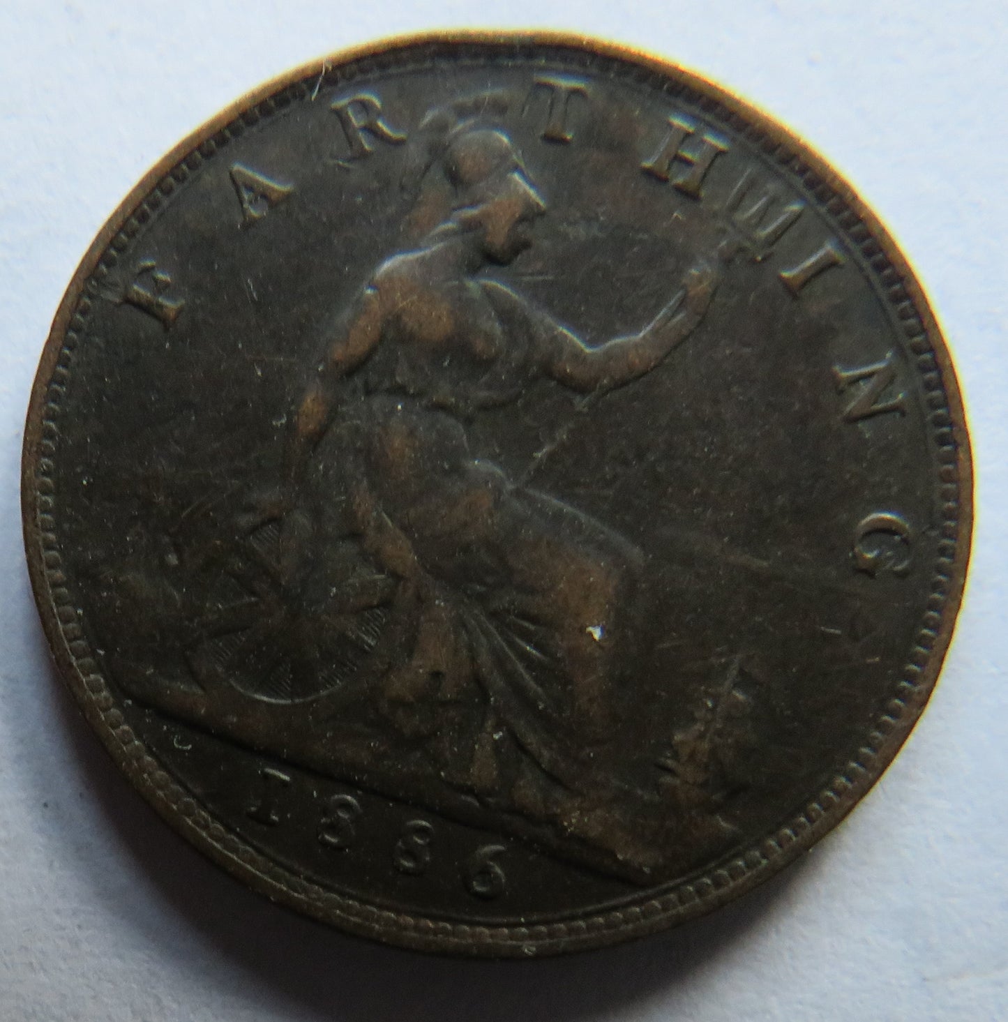 1886 Queen Victoria Bun Head Farthing Coin - Great Britain