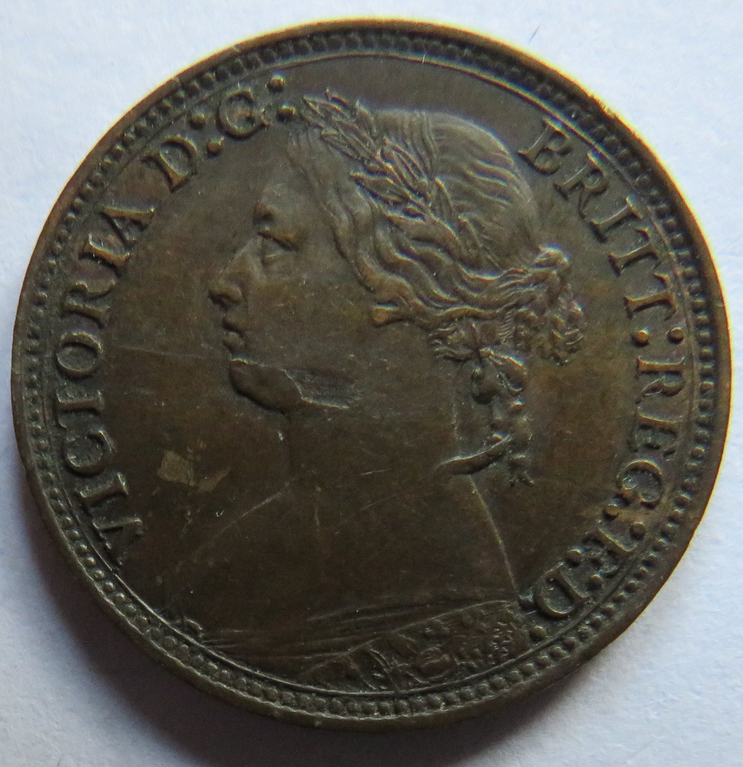 1878 Queen Victoria Bun Head Farthing Coin - Great Britain