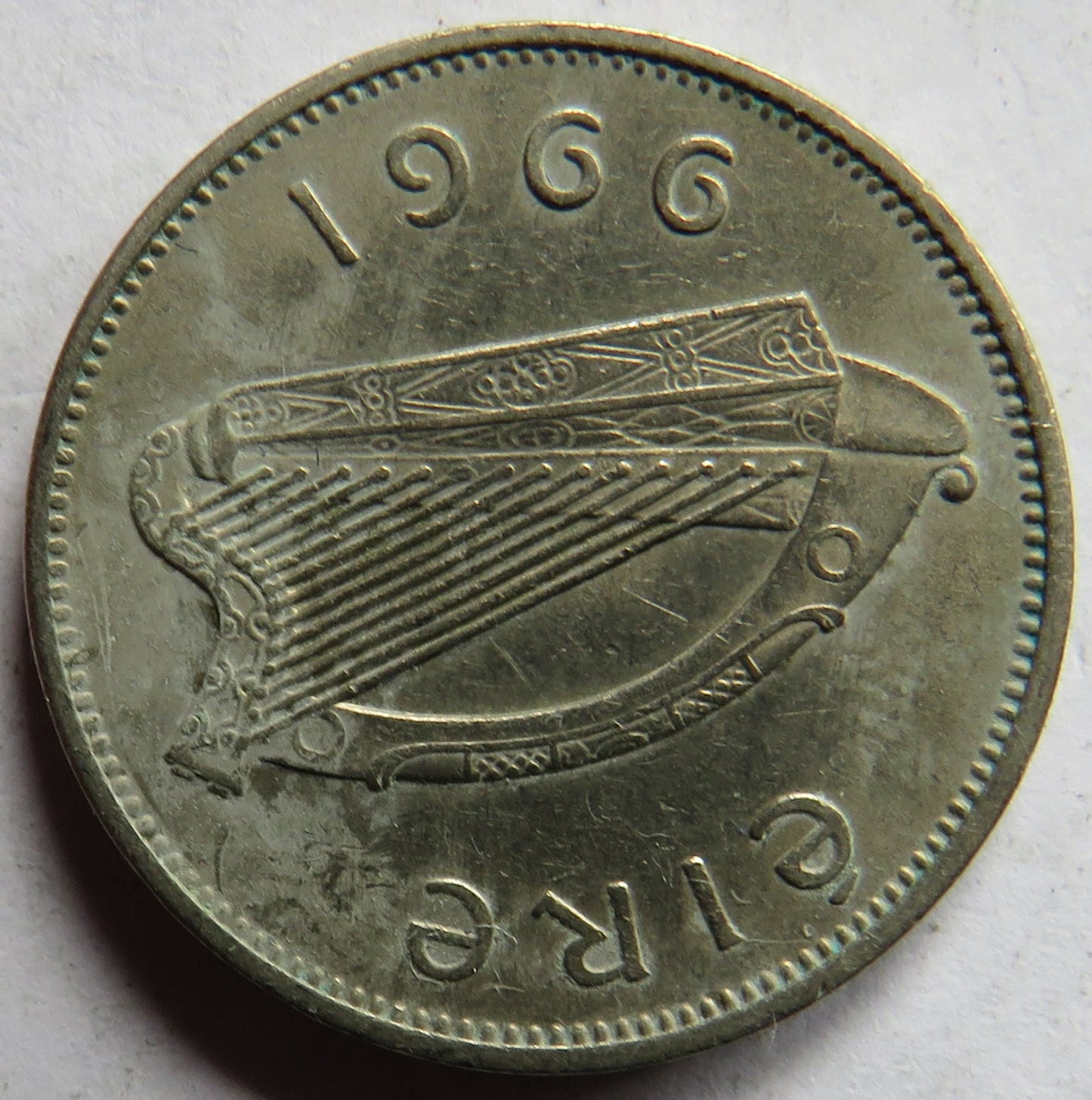 1966 Ireland Eire Sixpence Coin