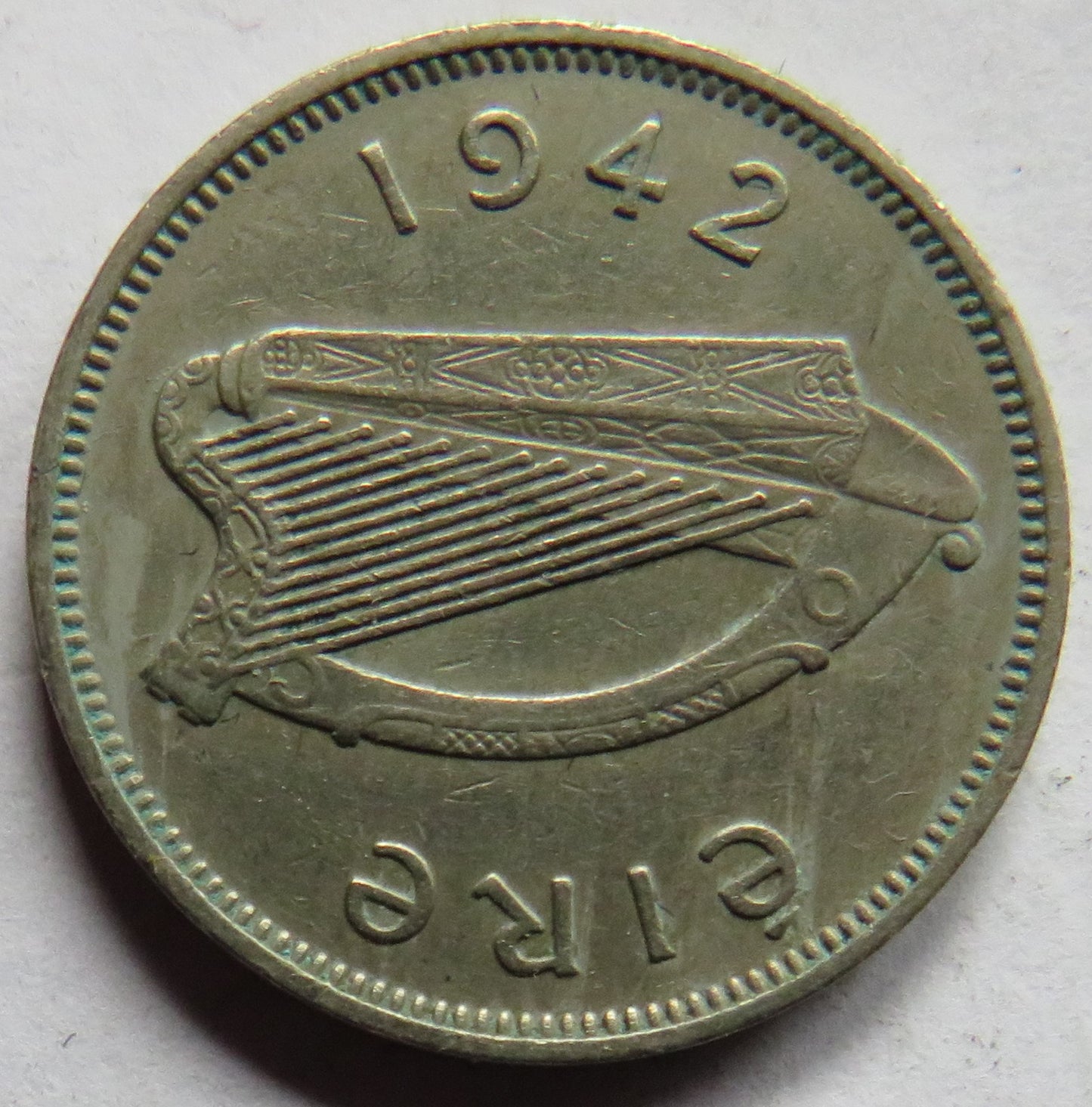 1942 Ireland Eire Sixpence Coin