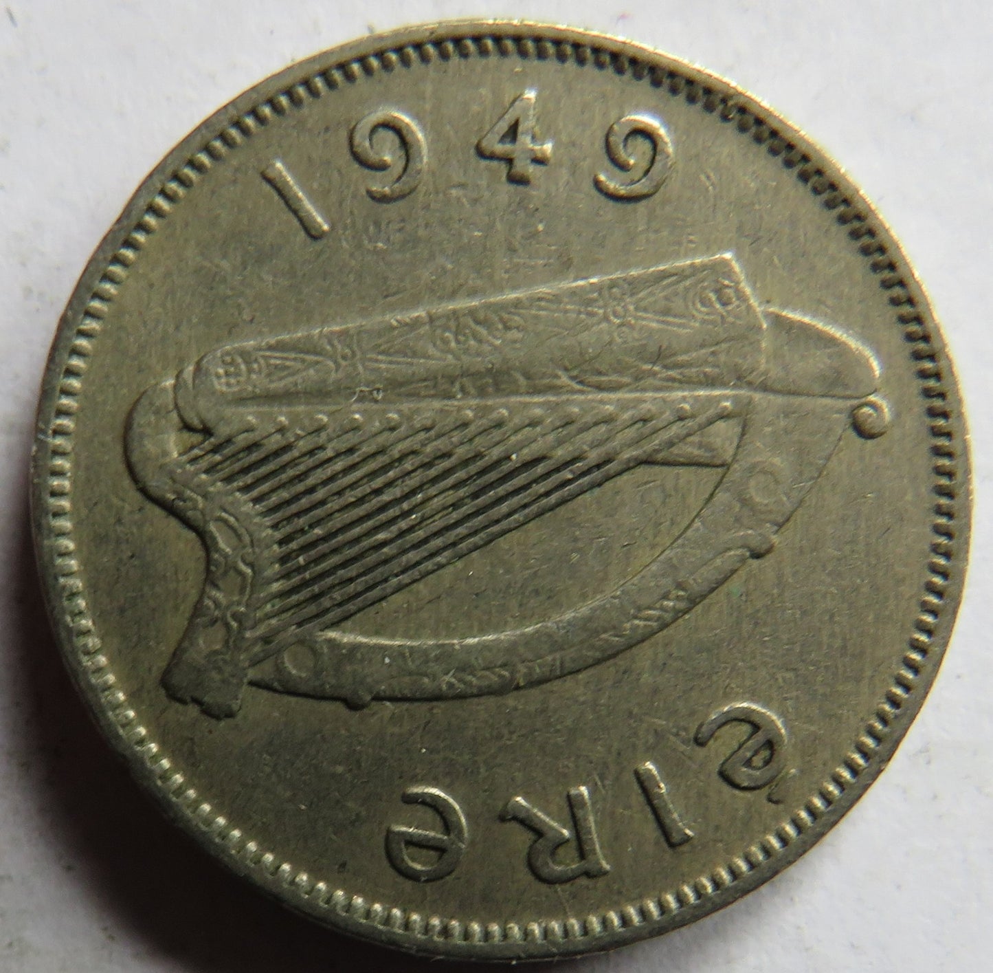 1949 Ireland Eire Sixpence Coin