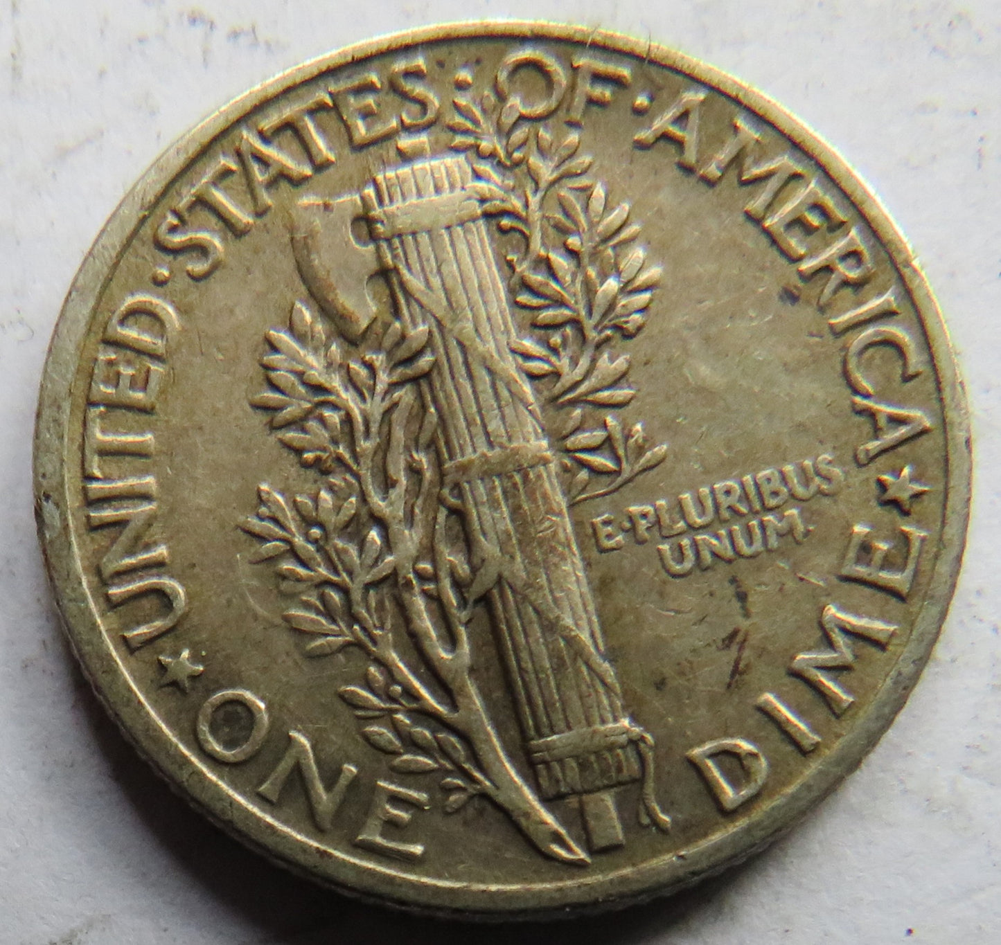 1943 USA Silver Mercury One Dime Coin