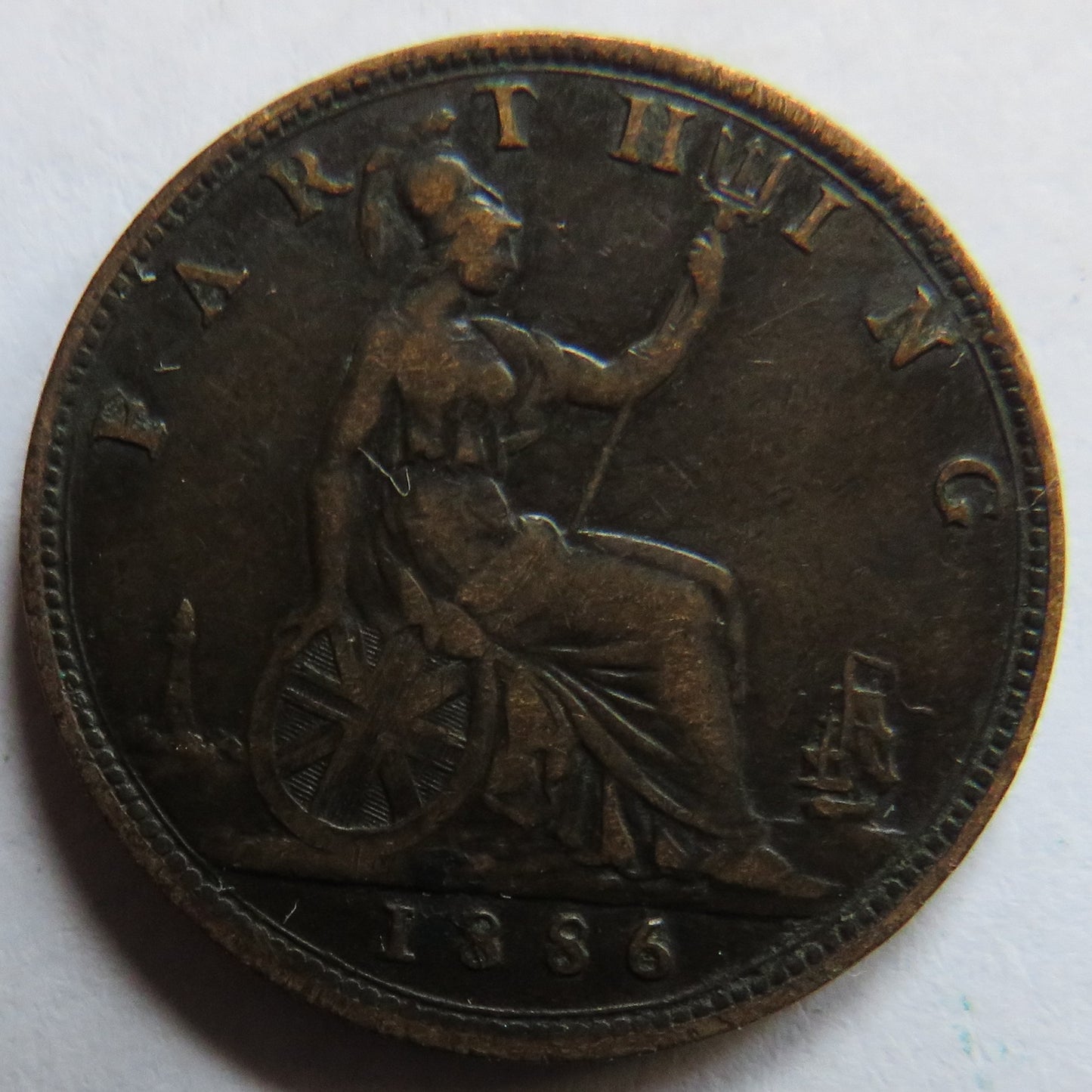 1886 Queen Victoria Bun Head Farthing Coin - Great Britain