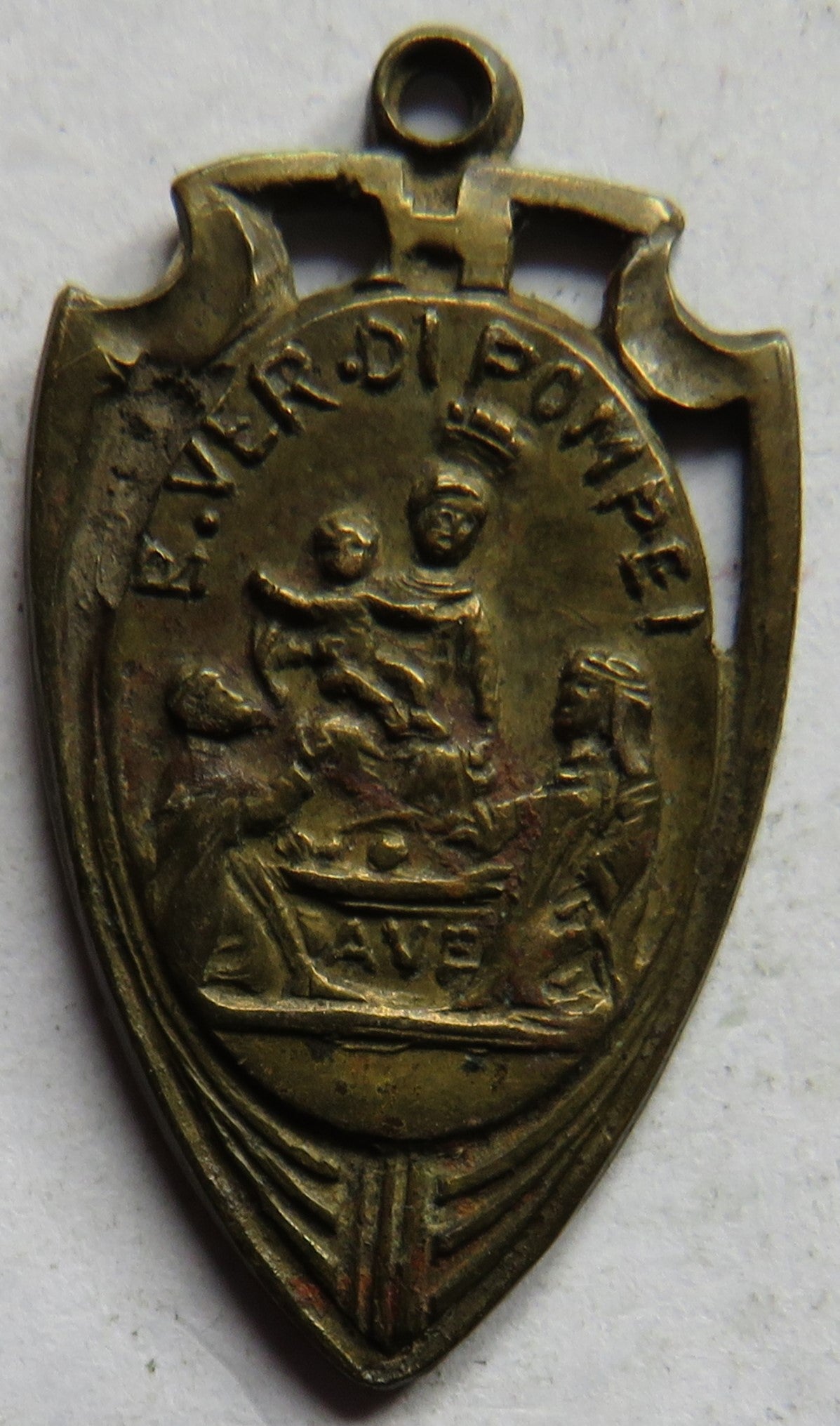 Antique Small Medal R.Ver.Di Pompei / Ricordo