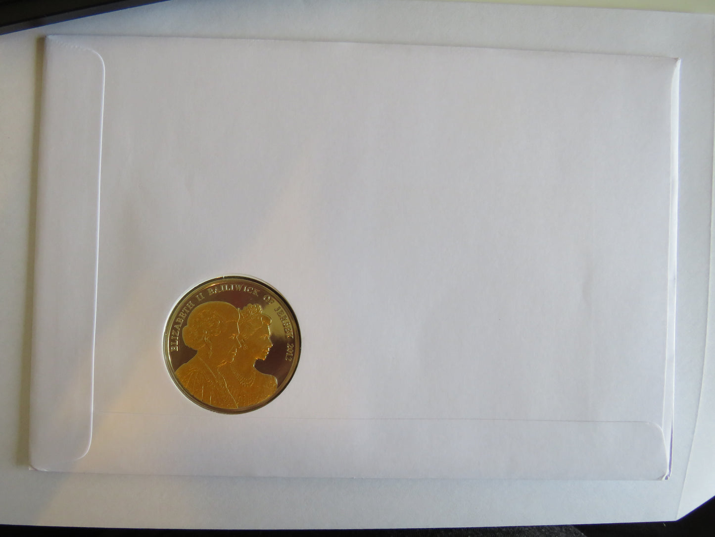 2012 Jersey £5 Coin & Stamp Cover Queen Elizabeth Diamond Jubilee