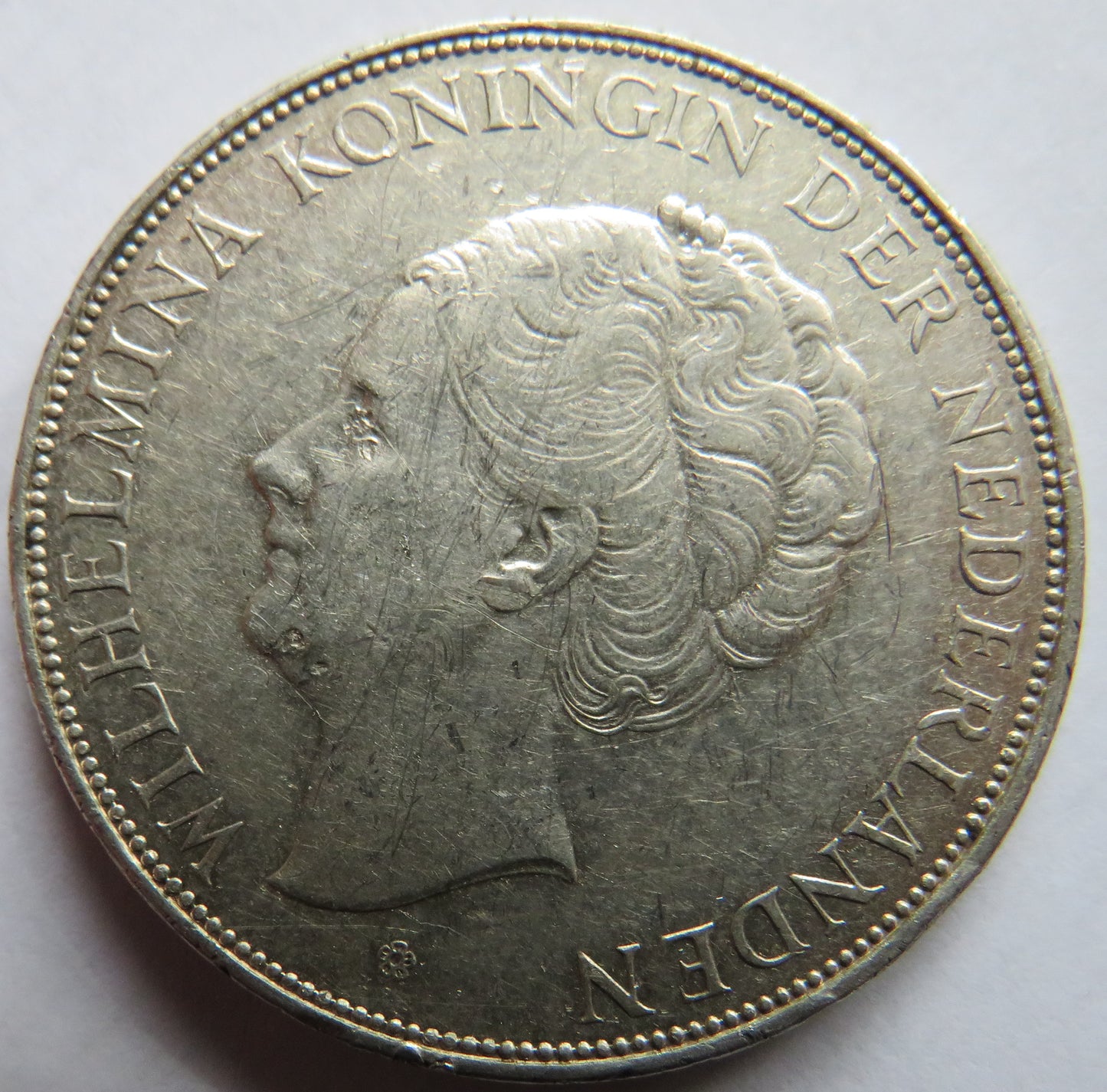 1939 Netherlands Silver 2 & 1/2 Gulden Coin