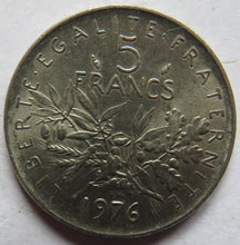 Load image into Gallery viewer, 1976 France 5 Francs Coin
