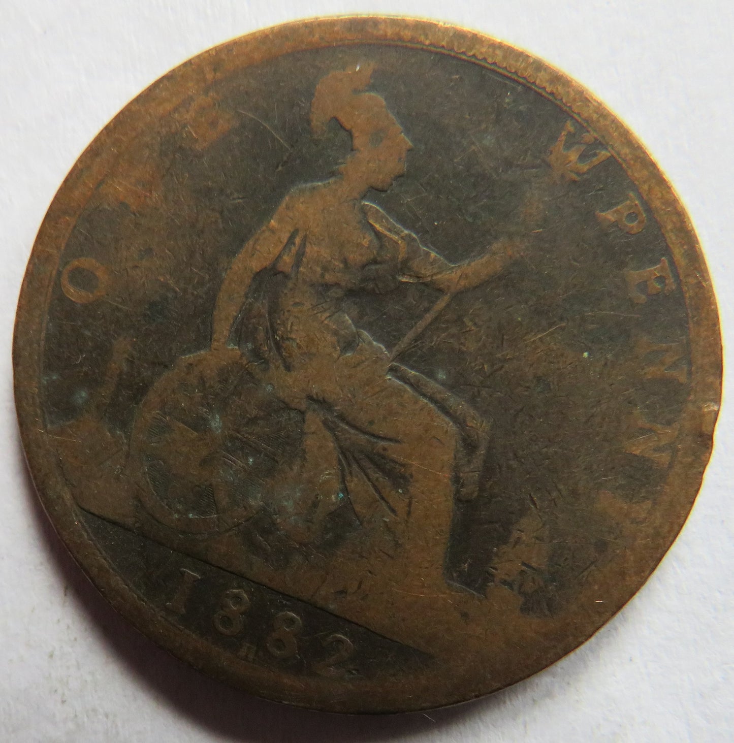 1882-H Queen Victoria Bun Head One Penny Coin - Great Britain