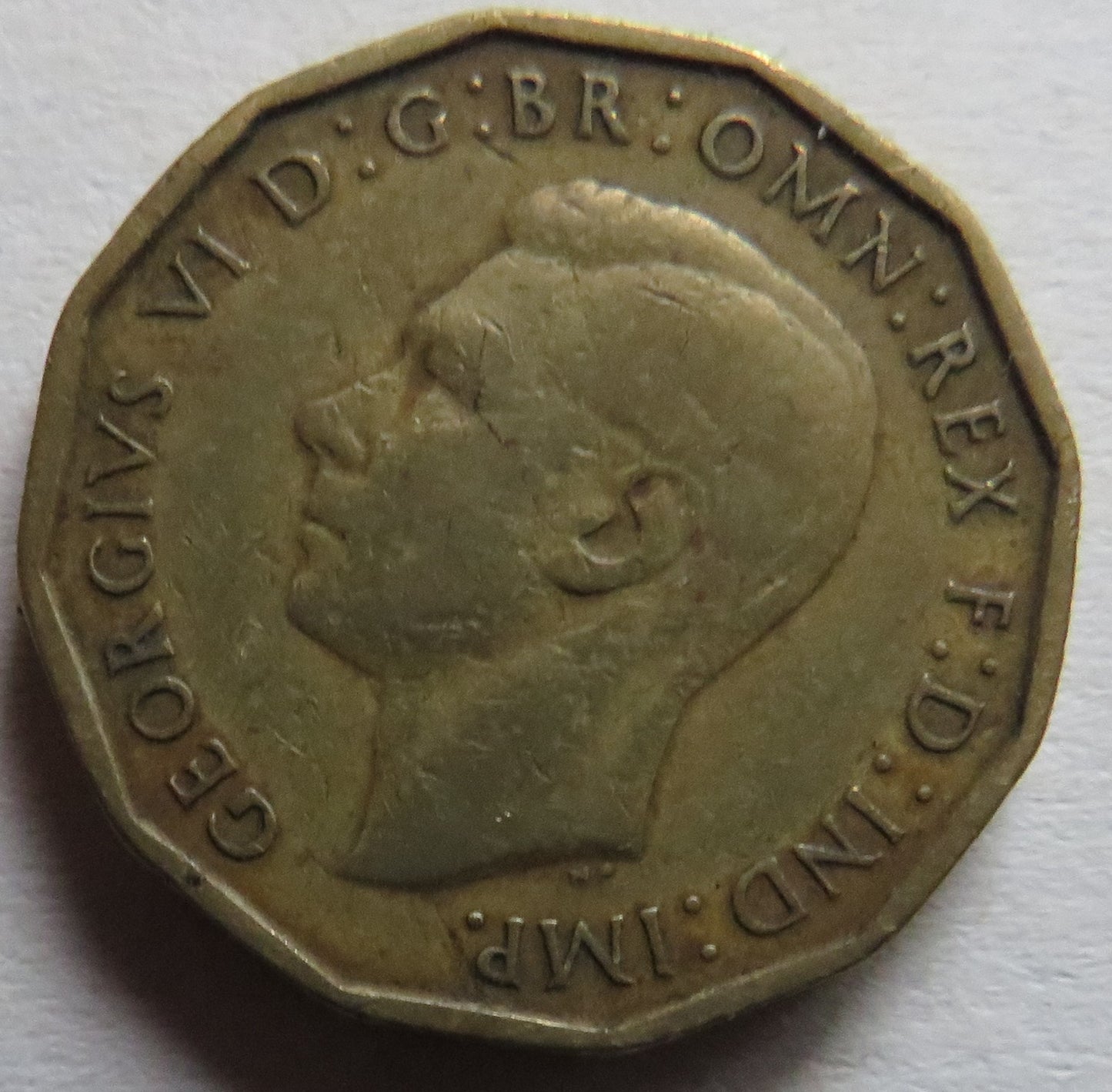 1946 King George VI Brass Threepence Coin - Scarce Date