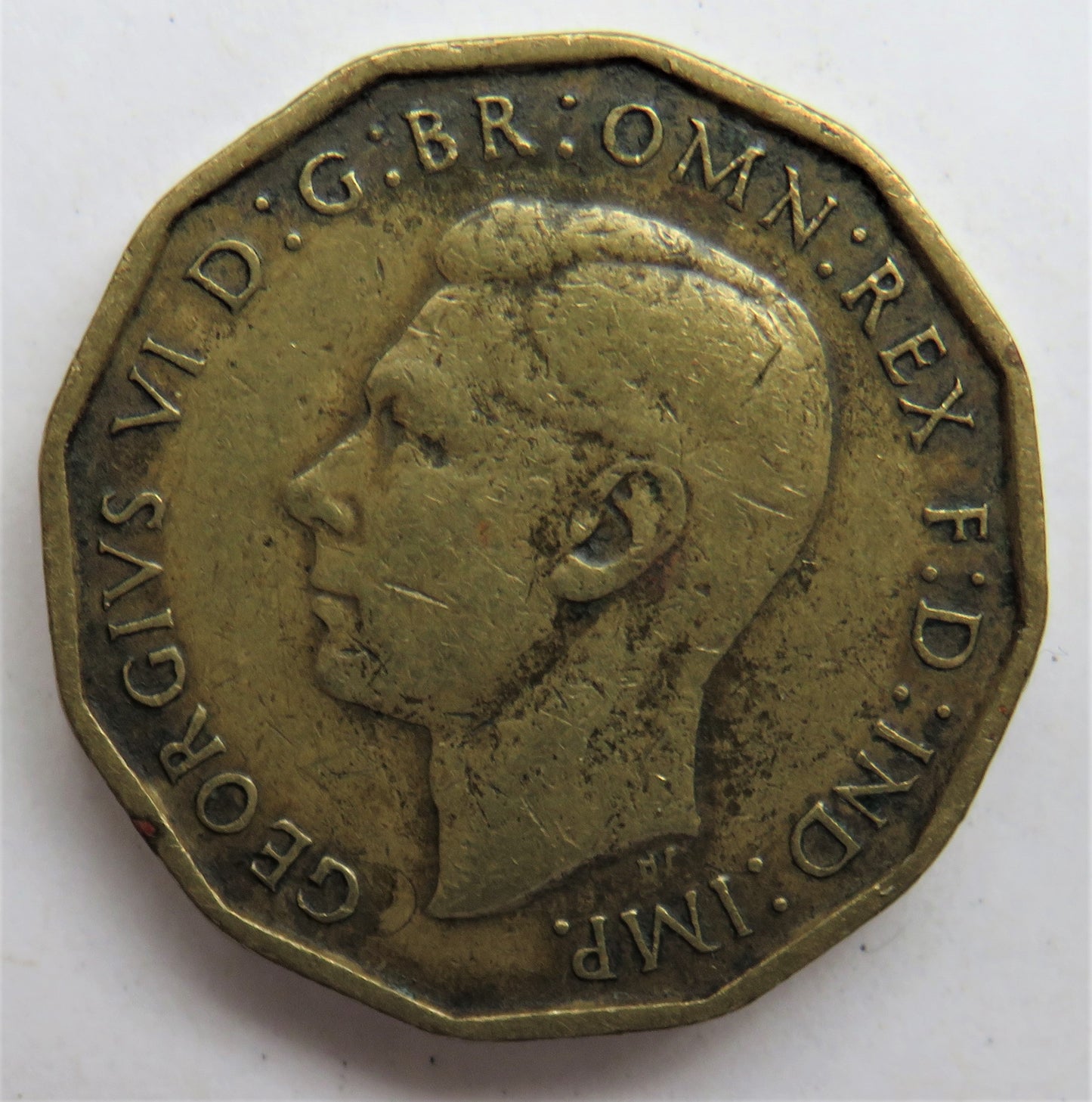 1946 King George VI Brass Threepence Coin - Great Britain - Scarce Date