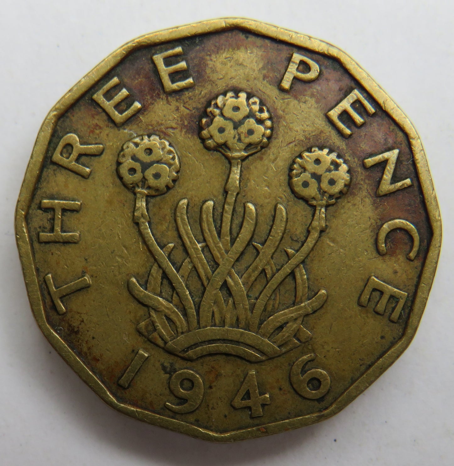 1946 King George VI Brass Threepence Coin - Great Britain - Scarce Date