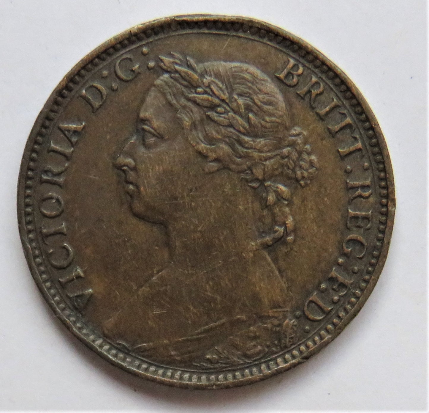 1886 Queen Victoria Farthing Coin Great Britain