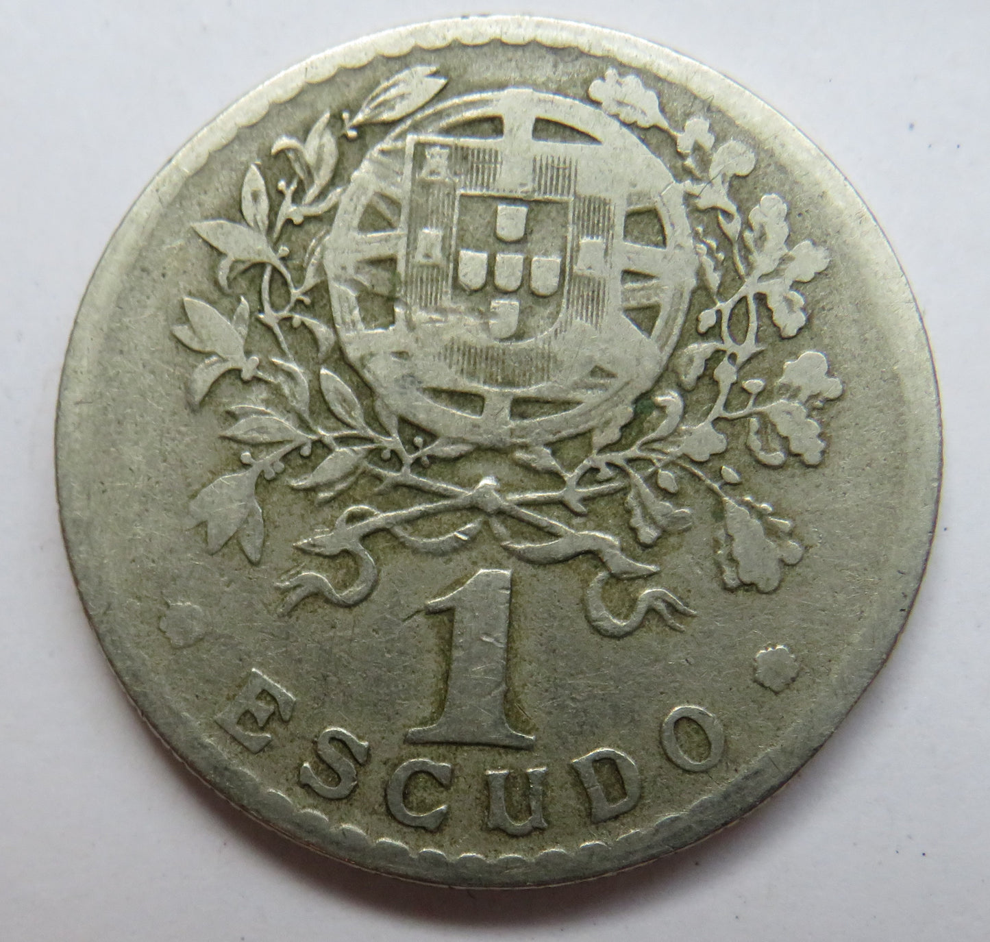 1928 Portugal One Escudo Coin